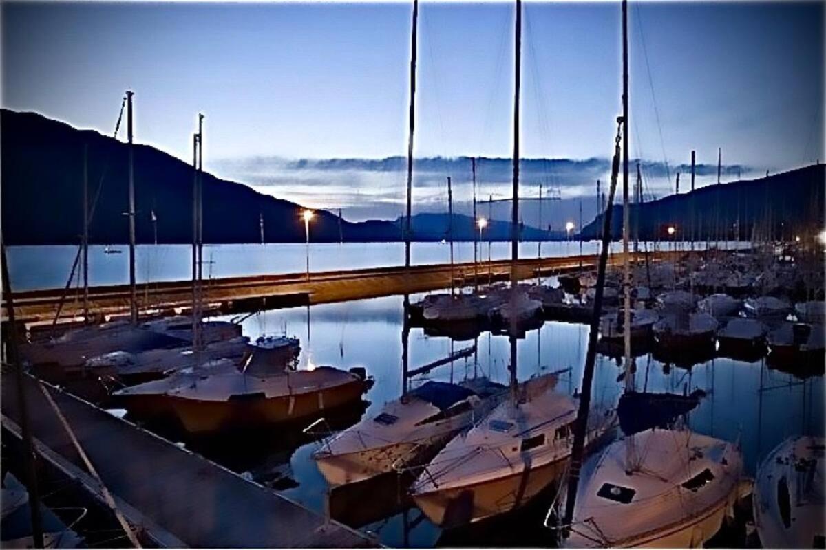 A La Marc'Quize Chambres D'Hotes, Petit Dejeuner Compris, Avec Piscine A Debordement En Exterieur, Bain Nordique A 38 Degres En Prestation Supplement Sur Reservation Horaire Anticipee 1 Place De Parking Gratuite Sur Place Mouxy ภายนอก รูปภาพ