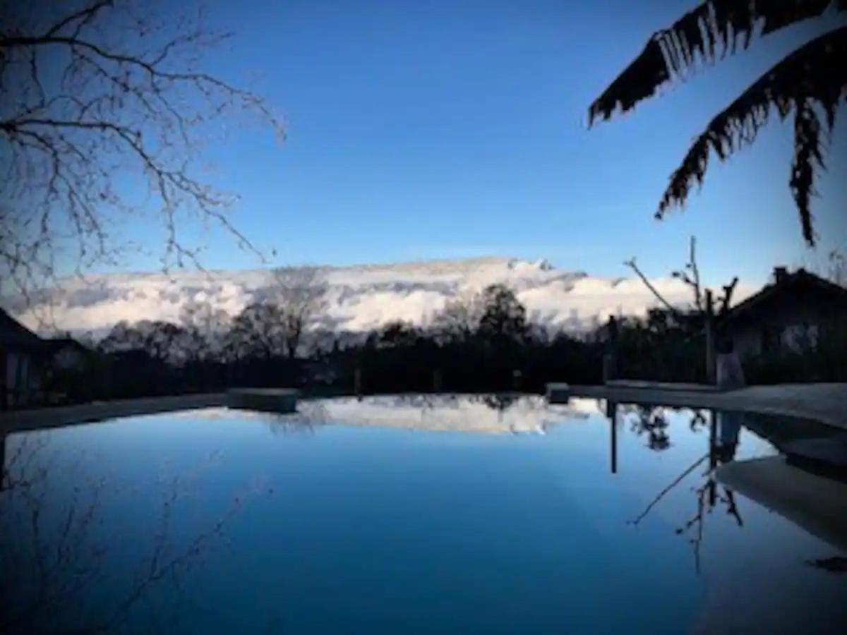 A La Marc'Quize Chambres D'Hotes, Petit Dejeuner Compris, Avec Piscine A Debordement En Exterieur, Bain Nordique A 38 Degres En Prestation Supplement Sur Reservation Horaire Anticipee 1 Place De Parking Gratuite Sur Place Mouxy ภายนอก รูปภาพ