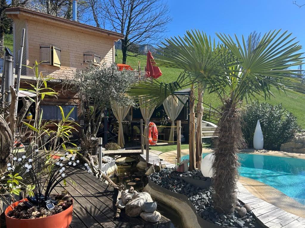 A La Marc'Quize Chambres D'Hotes, Petit Dejeuner Compris, Avec Piscine A Debordement En Exterieur, Bain Nordique A 38 Degres En Prestation Supplement Sur Reservation Horaire Anticipee 1 Place De Parking Gratuite Sur Place Mouxy ภายนอก รูปภาพ